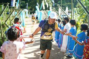 BIB: 3085
                            <button type="button" onclick="openModal(19057580)" class="btn btn-primary btn-sm float-right btn-popup" data-toggle="modal" data-target=".modal-high-quality">
                        <i class="fas fa-shopping-cart"></i> Add to Cart
                    </button>
                                            <button type="button" onclick="isThisMe(19057580, true)" class="btn btn-success btn-sm float-right btn-popup btn-isme hidden" data-toggle="tooltip" data-placement="bottom" title="นี่คือรูปของคุณใช่ไหม คลิกที่นี่เพื่อเอาเข้าอัลบั้ม">
                        <i class="fas fa-plus"></i> Add to album
                    </button>
                    <button type="button" onclick="isThisMe(19057580, false)" class="btn btn-warning btn-sm float-right btn-popup btn-isnotme hidden">
                        <i class="fas fa-ban"></i> Remove from album
                    </button>